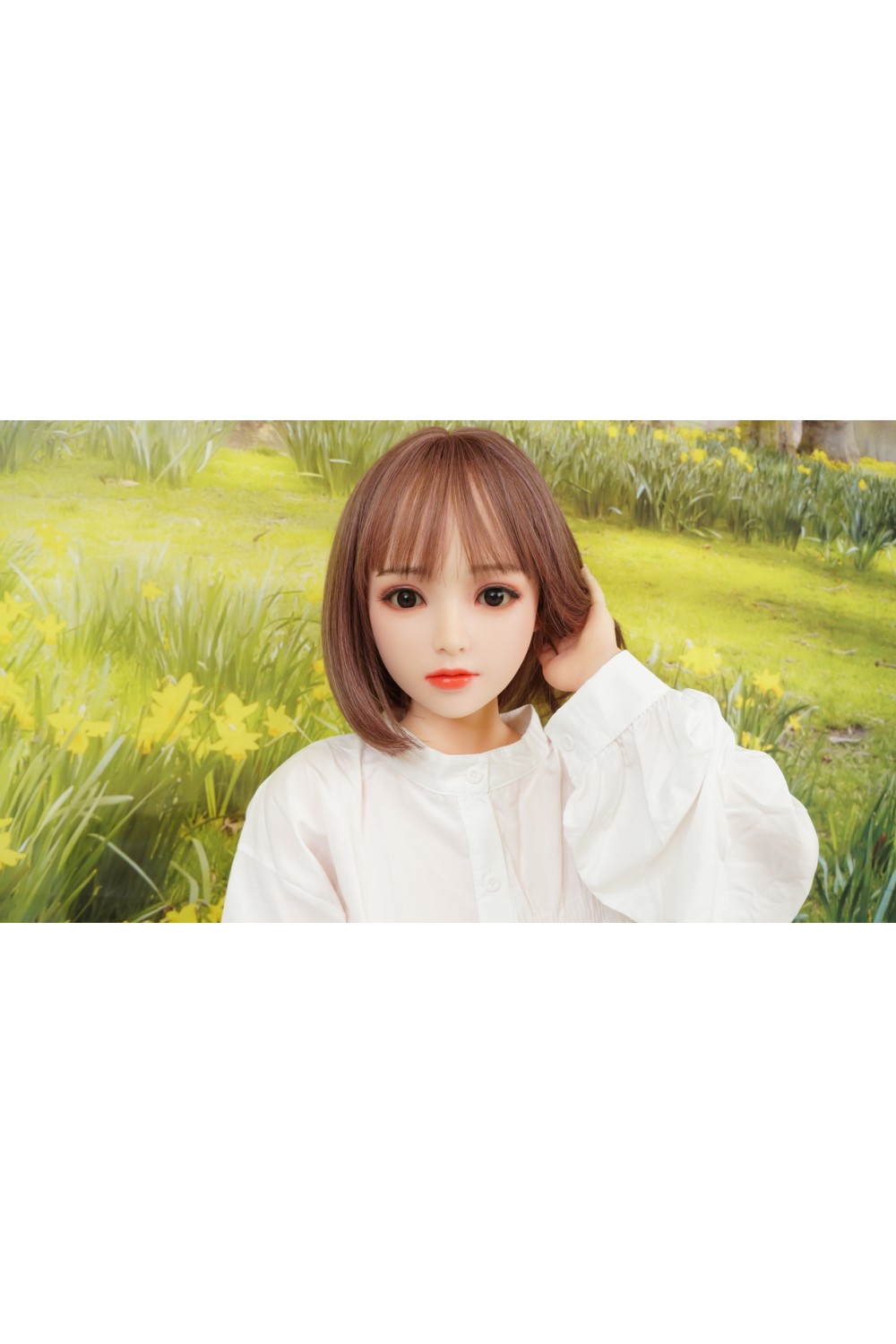 【初心者応援パック 美品】Bezlya Doll #L1（口開閉機能リアル口腔付き)ヘッド 149cm Cカップ 衣装付属 職人メイクOP ボディリアルメイクOP ゼリー胸 口開閉機能リアル口腔付きOP 自立加工OP 眉毛と睫毛の植毛 視点移動 指関節OP EVO新骨格 肌色 ナチュラル