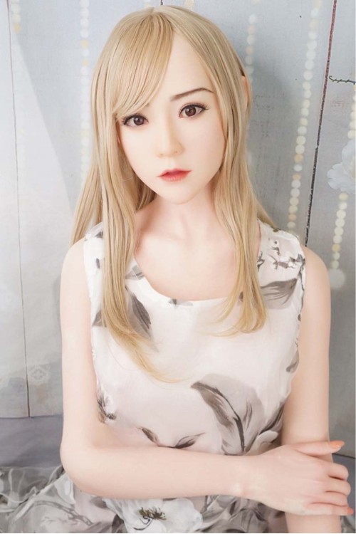 【初心者応援パック 中古美品】FANREAL #F8-Qian硬めシリコンヘッド 158cm Bカップ