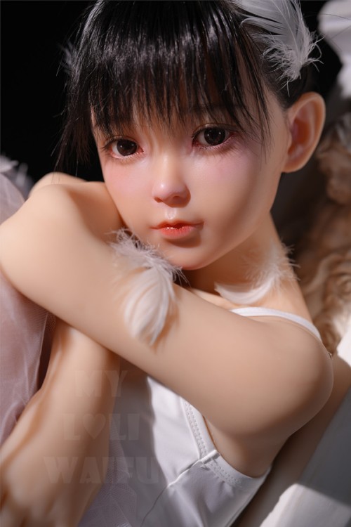 【新品】My Loli Waifu 略称MLWロり系ラブドール 126cm AAカップ シリコンヘッド 希咲 Kisa バレエ娘 掲載画像はシリコンヘッド+TPE材質ボディー ヘッド材質選択可能 メイク選択可能 MLW 0009